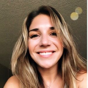 Meet your Posher, Jenna